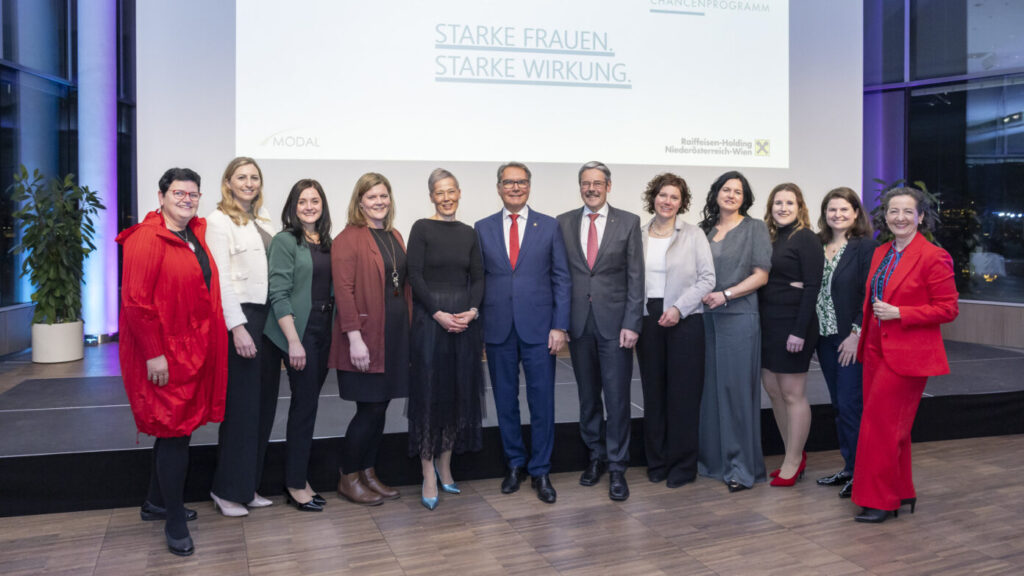 Starke Frauen, starke Wirkung Chancenprogramm Raiffeisen