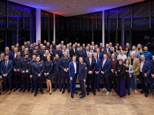 Raiffeisen ehrt Wiener Polizisten